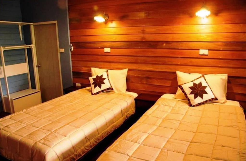 프라 나콘 시 아유타야 반 분추 B&B 객실 사진